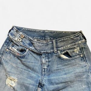 Diesel Factory Deadstock CHERONE light wash distressed made in Italy